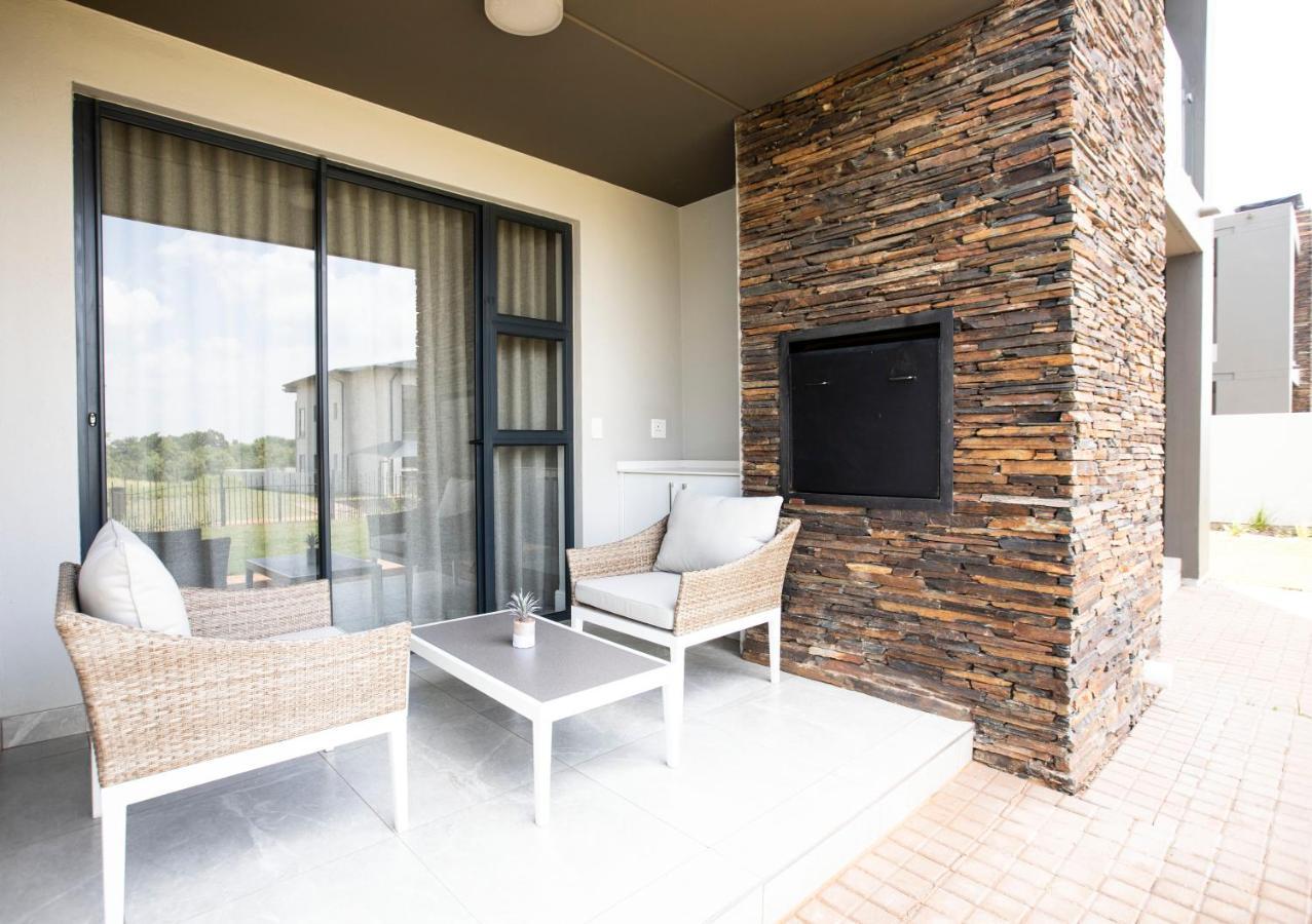 The Serengeti Lodge Kempton Park Bagian luar foto